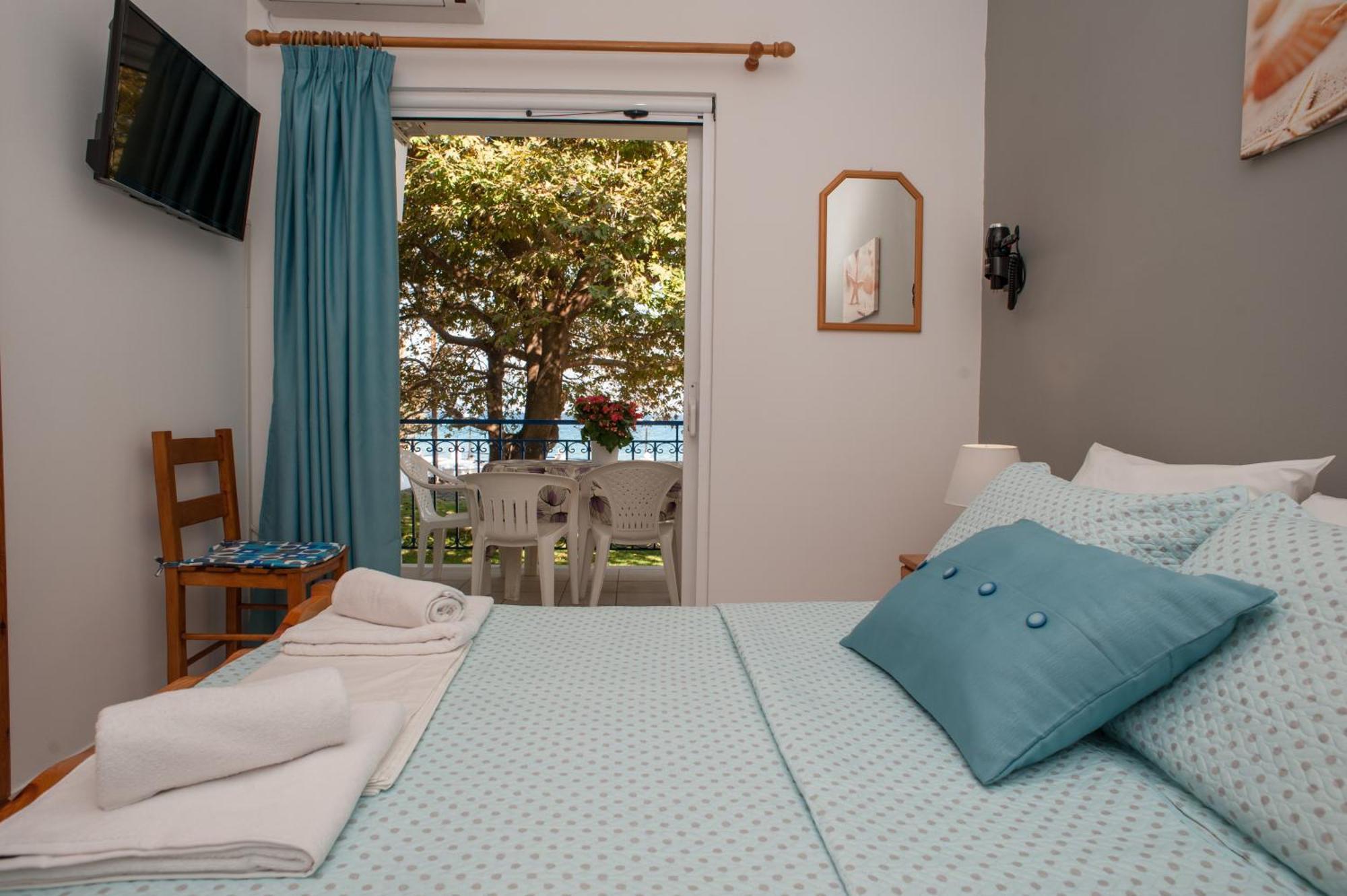 Erodios Apartments Elaionas  客房 照片